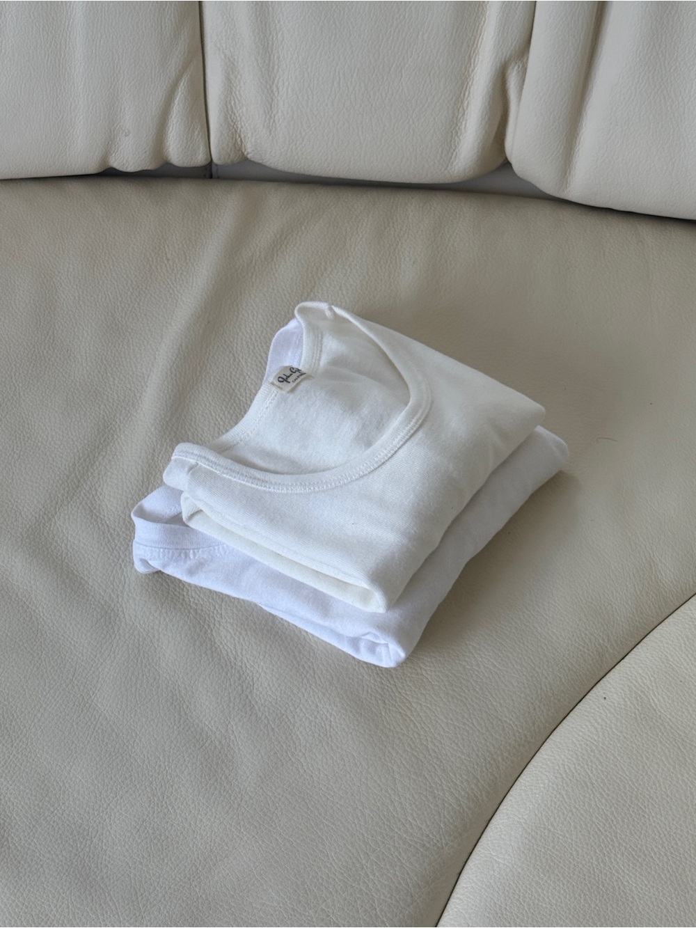White T Bundle
